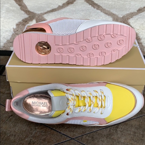 MICHAEL KORS MADDY TRAINER MESH OPTIC WHITE - Picture 3 of 16